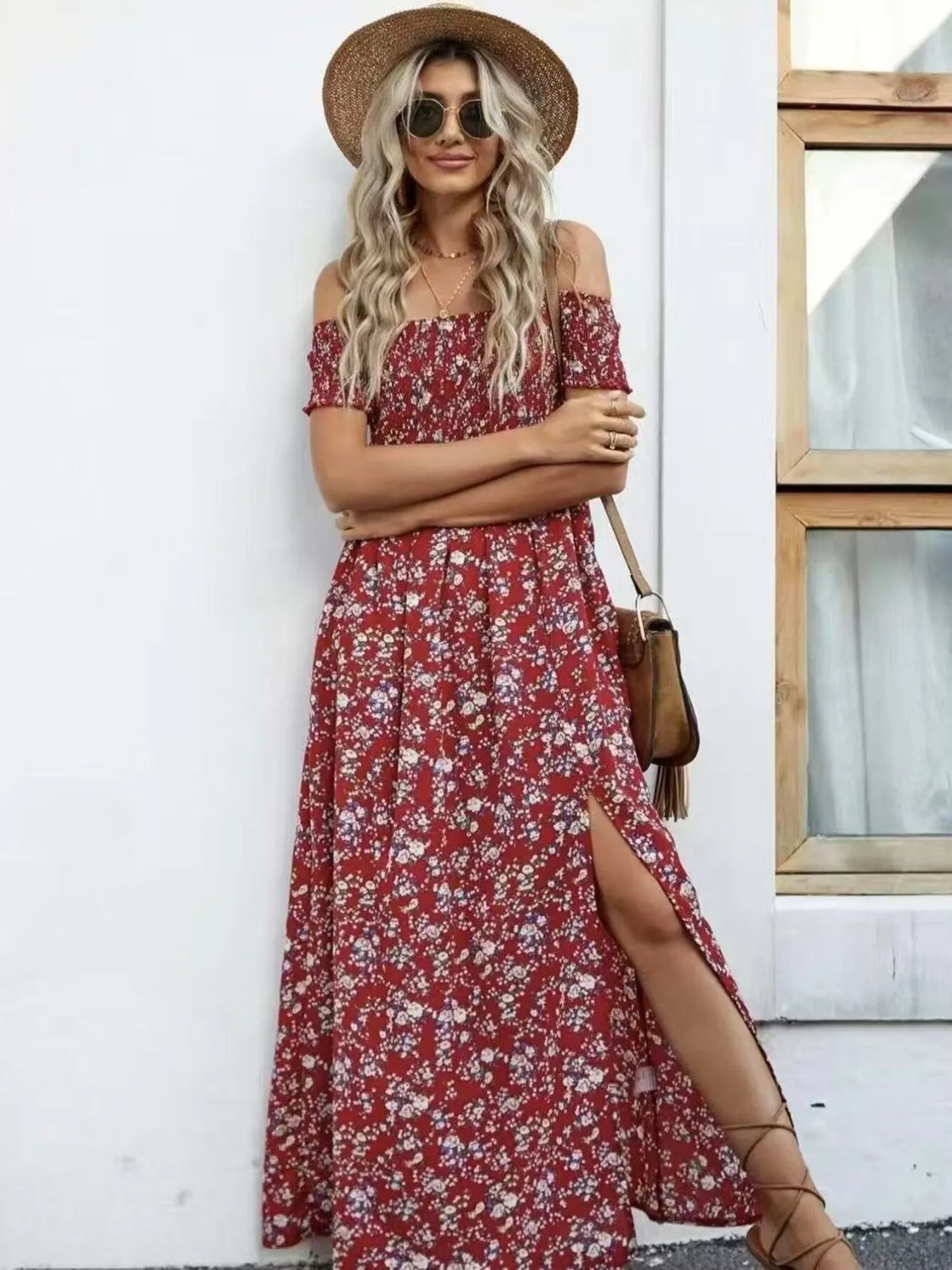 LB | Pełnowymiarowa sukienka midi z rozcięciem na ramieniu w kwiaty Plus Size