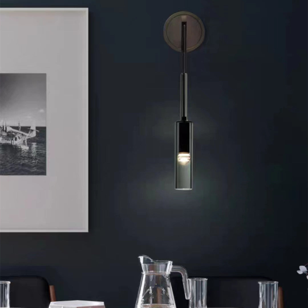 ScandiGlowLuxe | Lampa ścienna z kieliszkiem do wina dla palących