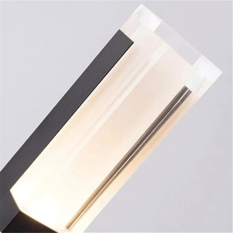 ElementalAlu - Nowoczesna lampa ogrodowa wykonana z aluminium