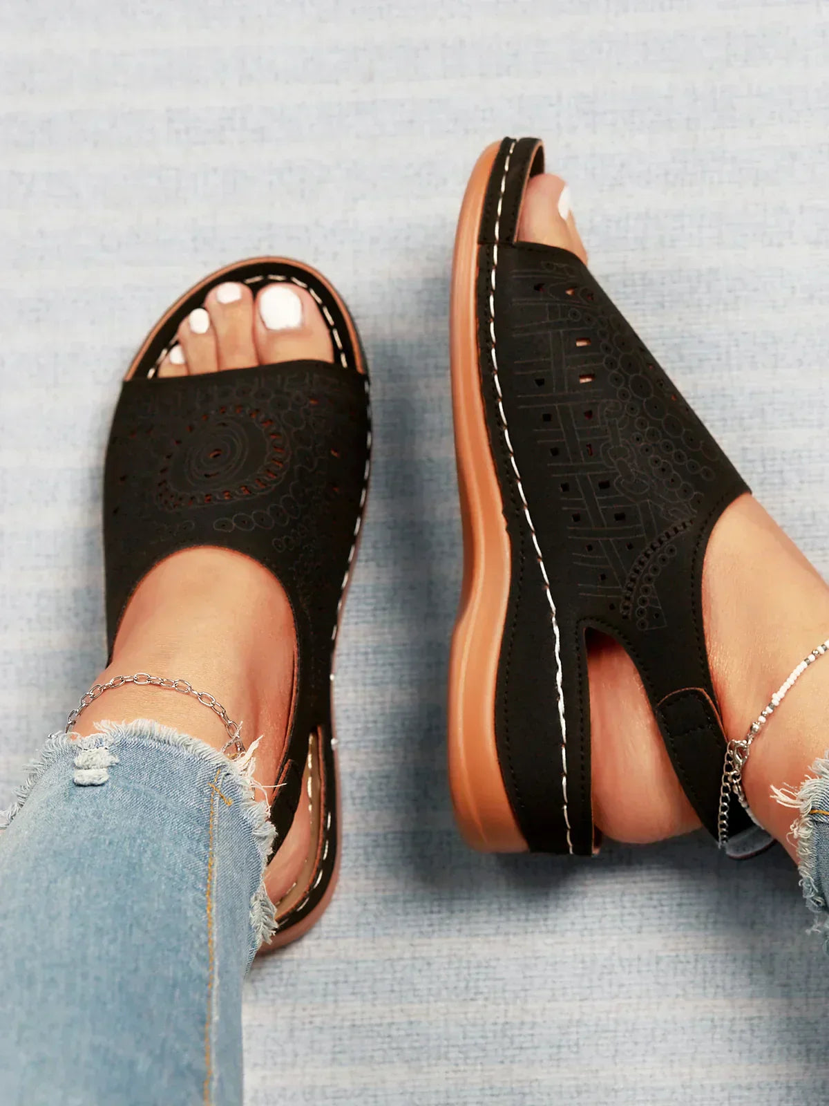 AS | Ethnic Pattern Punched Hollow Velcro Retro Sandały