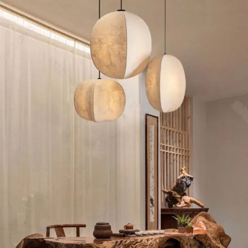 Japońska lampa wisząca w stylu wabi-sabi z tkaniny