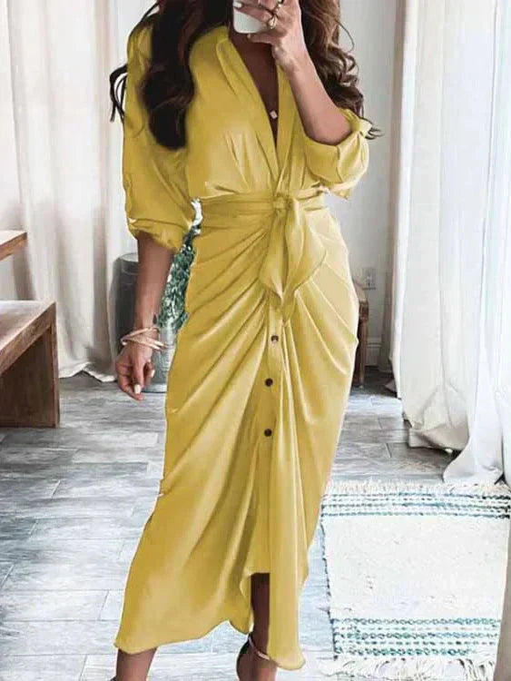 AS | elegancka sukienka z dekoltem w szpic i paskiem w talii