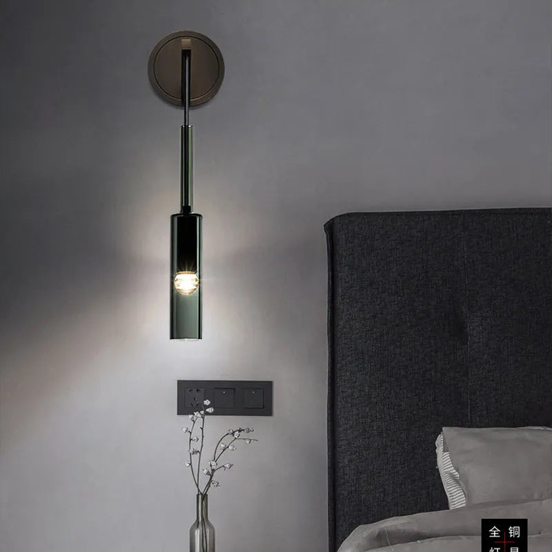 ScandiGlowLuxe | Lampa ścienna z kieliszkiem do wina dla palących