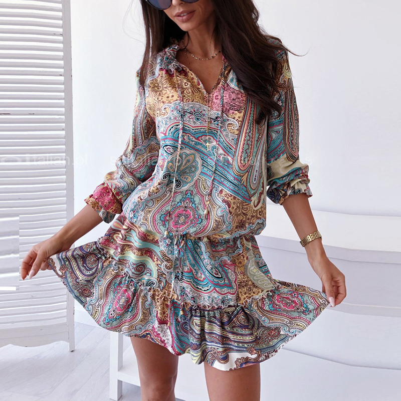 LB | SUKIENKA MINI W STYLU BOHO Z KWIATOWYM WZOREM