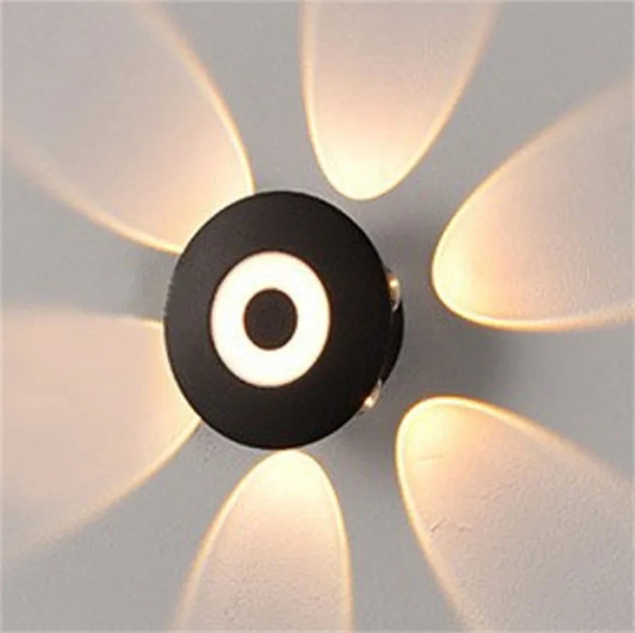 PatioShine - jasna lampa na ścieżkę