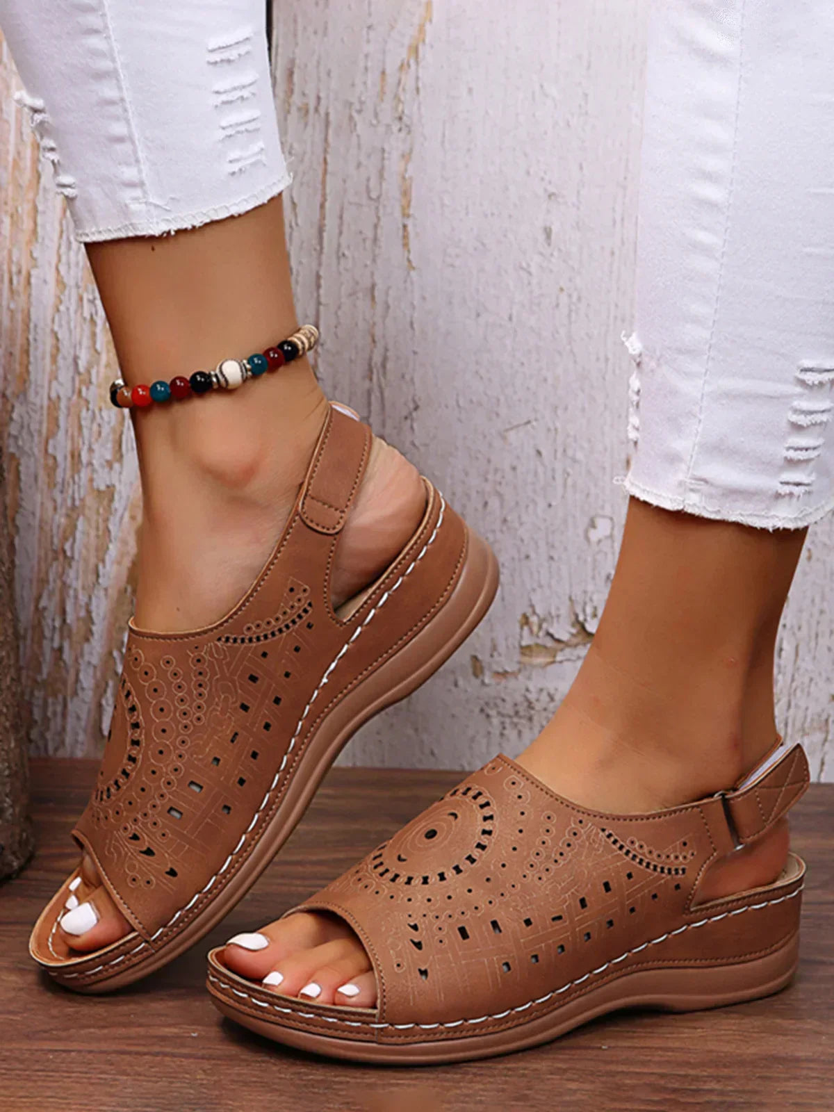 AS | Ethnic Pattern Punched Hollow Velcro Retro Sandały