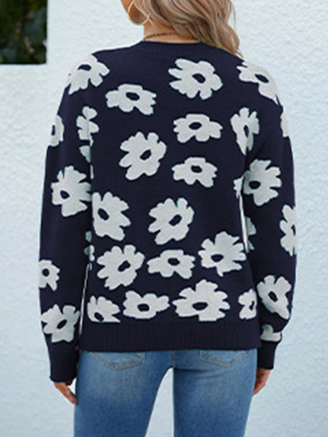LB | Ponadczasowy i elegancki sweter