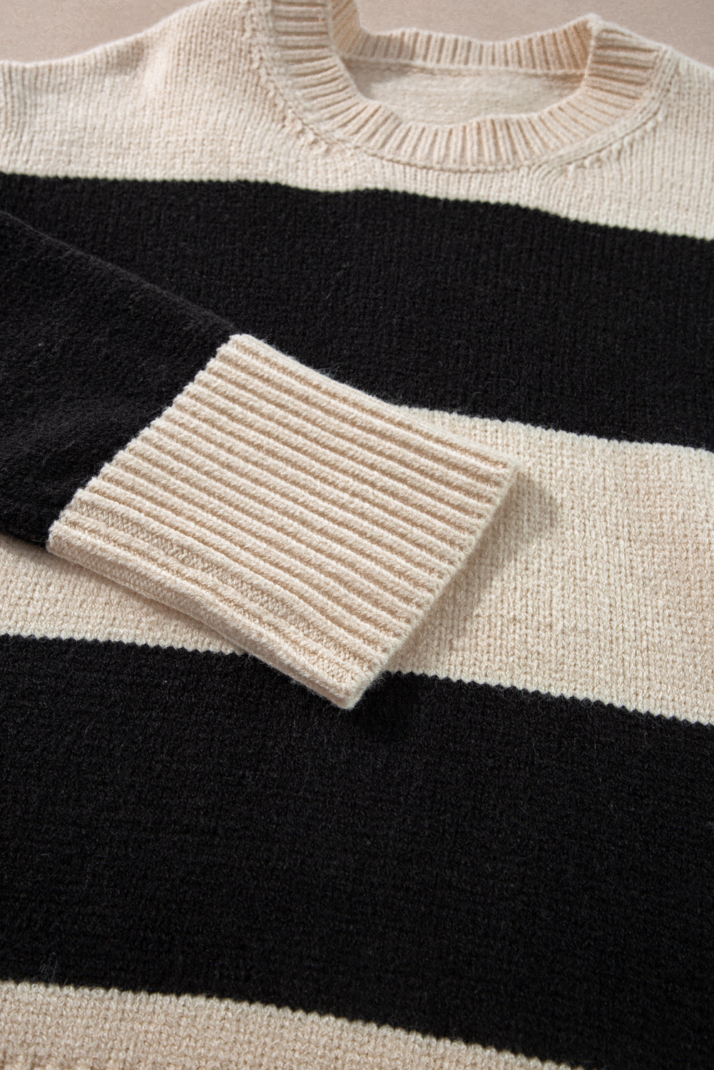 AS | Nowoczesny i modny sweter zimowy