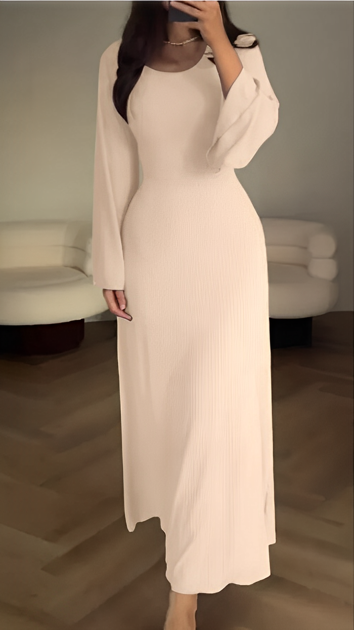 LB | Dopasowana sukienka maxi