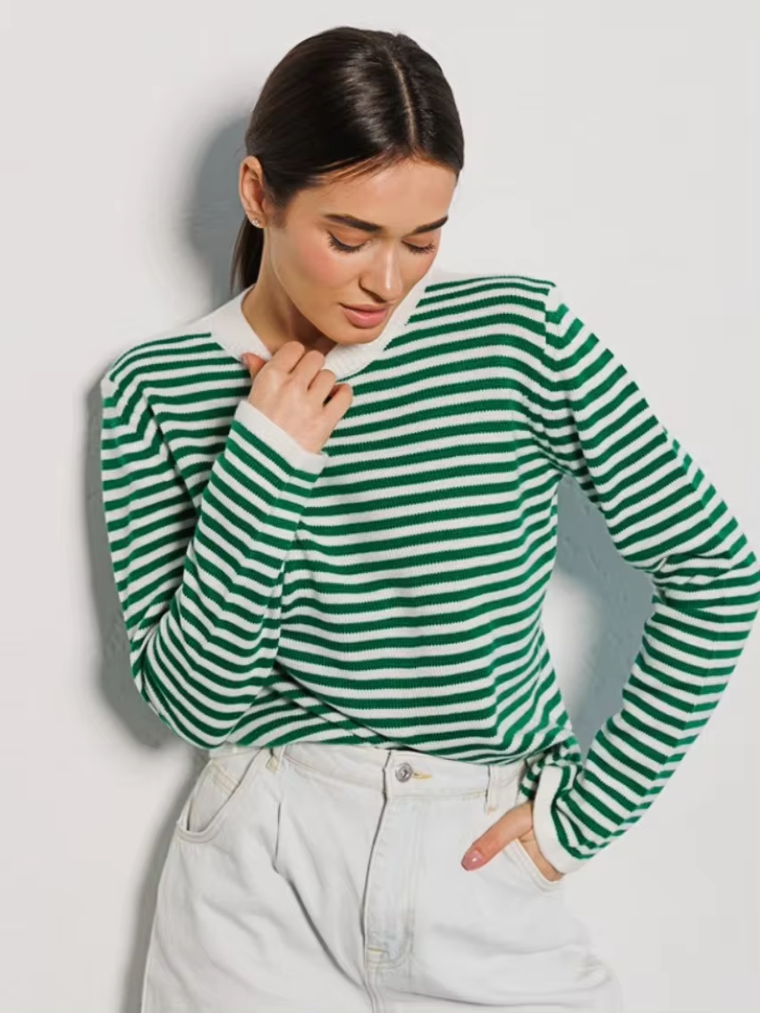 LB | Luźny i stylowy sweter
