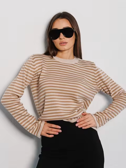 LB | Luźny i stylowy sweter
