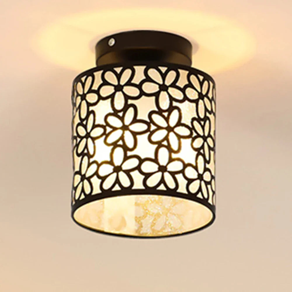 RadiantPetals - Lampa z kwiatowym nadrukiem