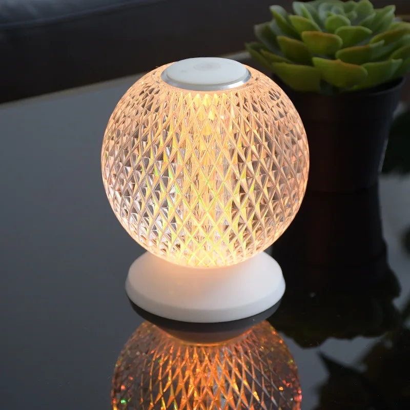 ModCrystal - nowoczesna bezprzewodowa kryształowa lampa stołowa
