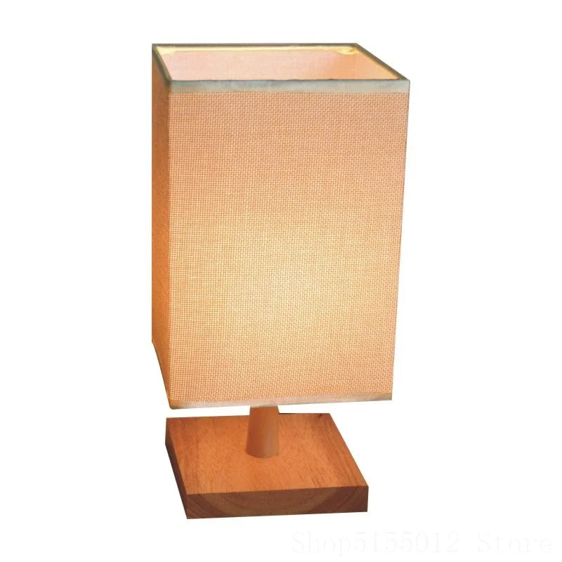 WoodBeam - nowoczesna drewniana lampa stołowa