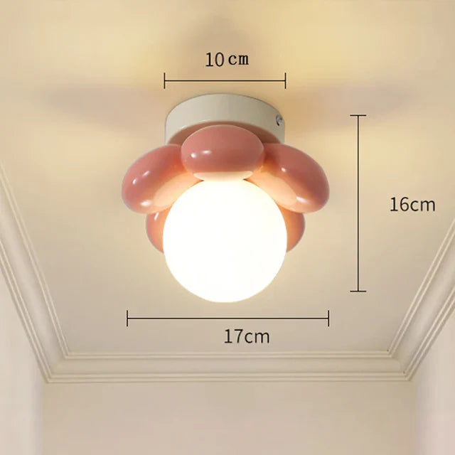 FloraAura - lampa sufitowa z nordyckimi kwiatami