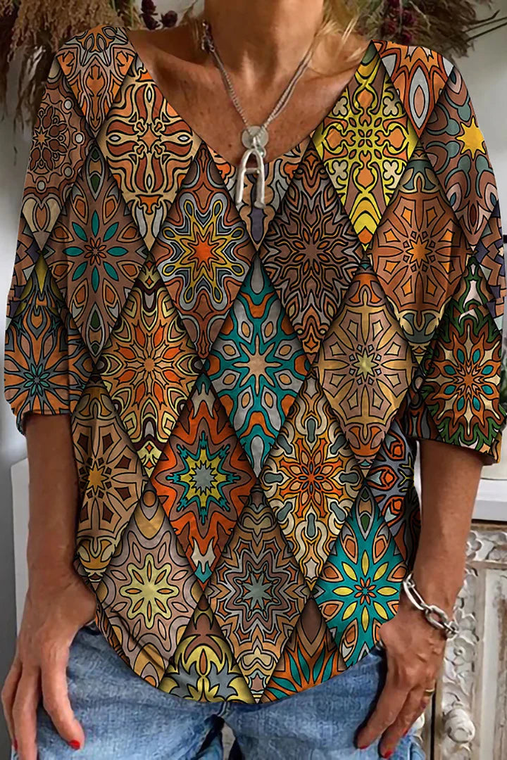 LB | Koszulka retro z etnicznym nadrukiem