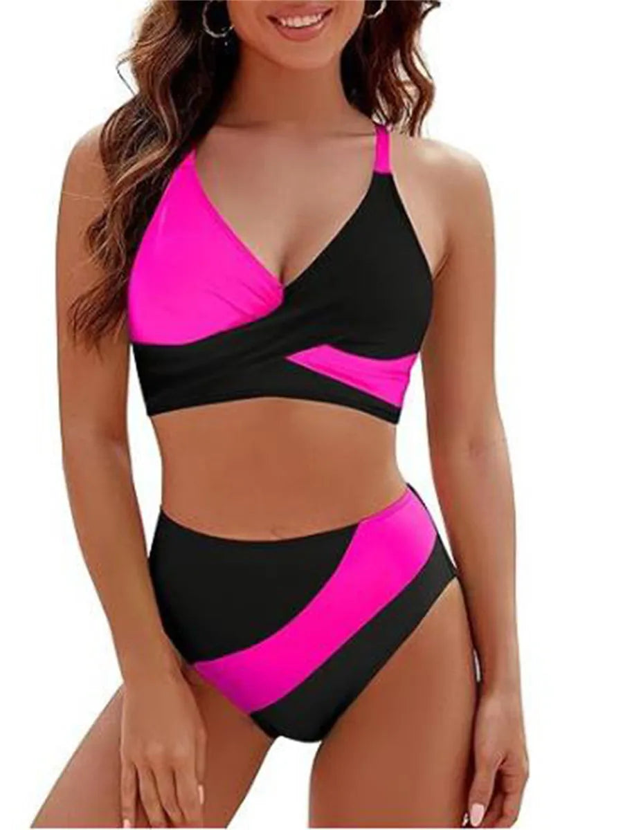 Wypolerowany i figlarny Bikini