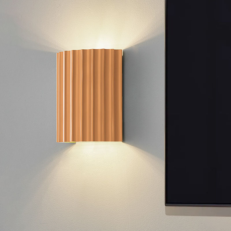 SwirlGlow | Lampa ścienna zapewniająca nowoczesną atmosferę
