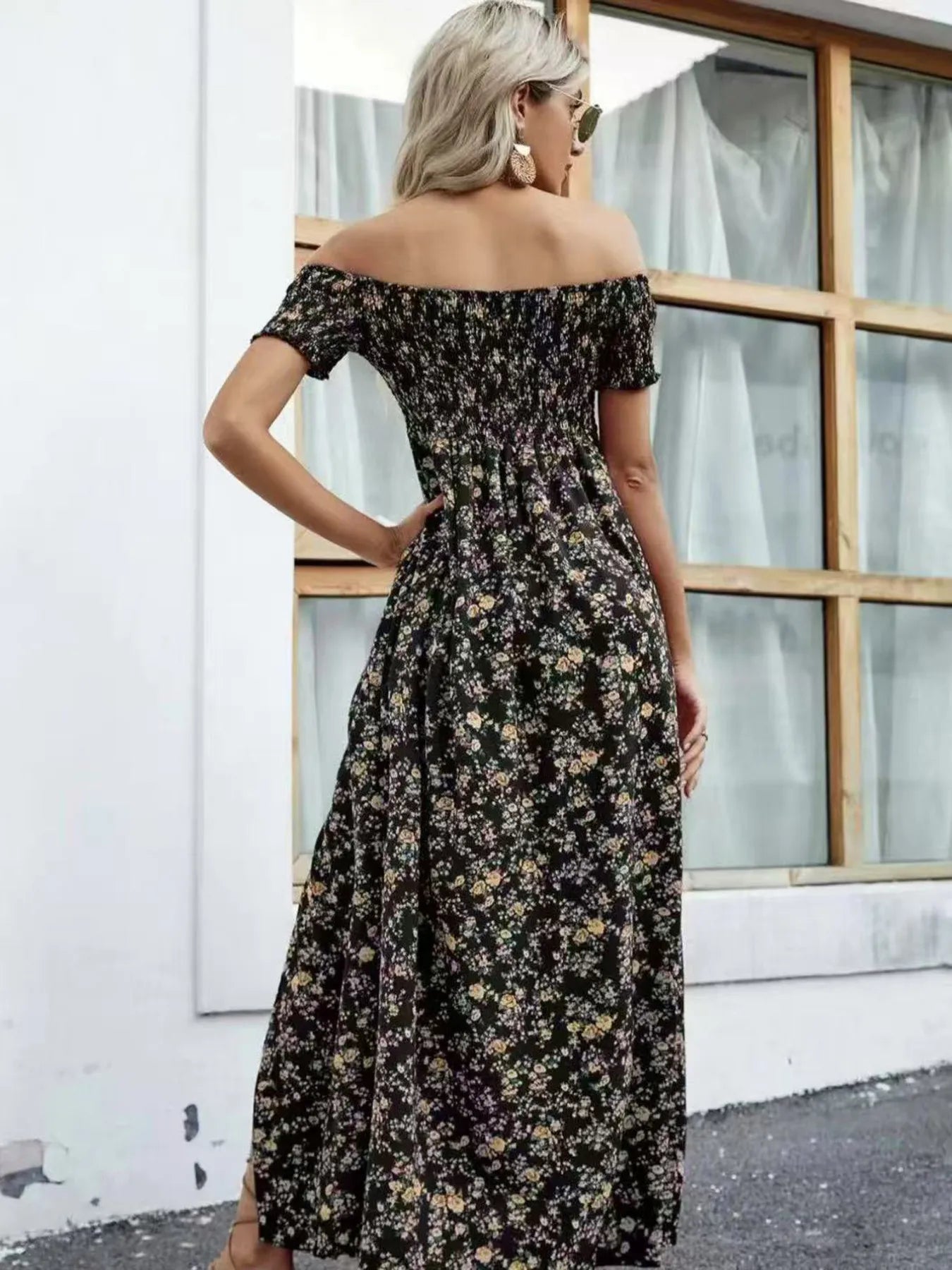 LB | Pełnowymiarowa sukienka midi z rozcięciem na ramieniu w kwiaty Plus Size