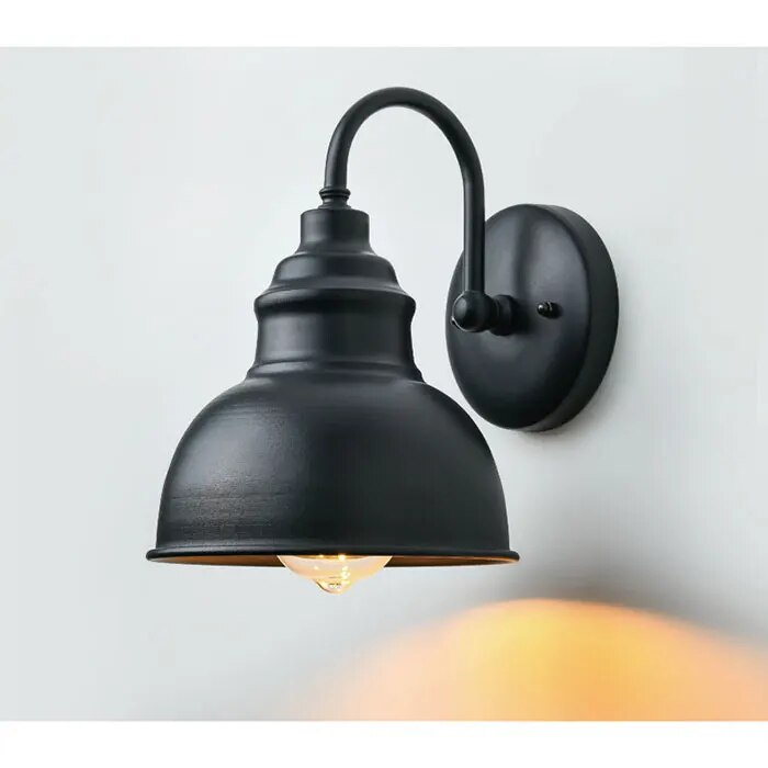 VintageGlow - Retro lampa ścienna do zastosowań zewnętrznych