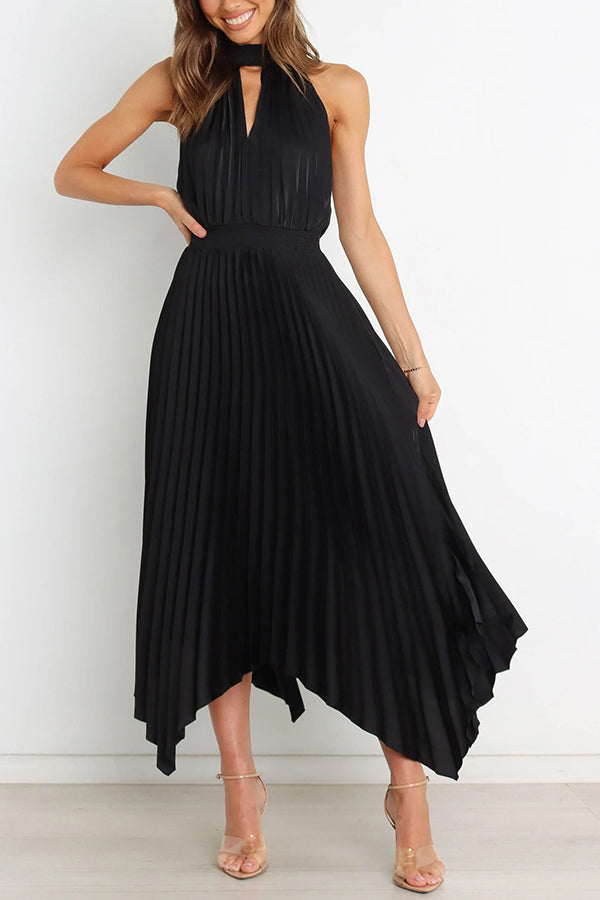 LB | Luxe Look Satin Pleated Halter Elastyczna sukienka midi w talii