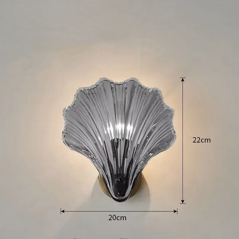 CoralGlimmer - Szklana lampa ścienna w kształcie muszli