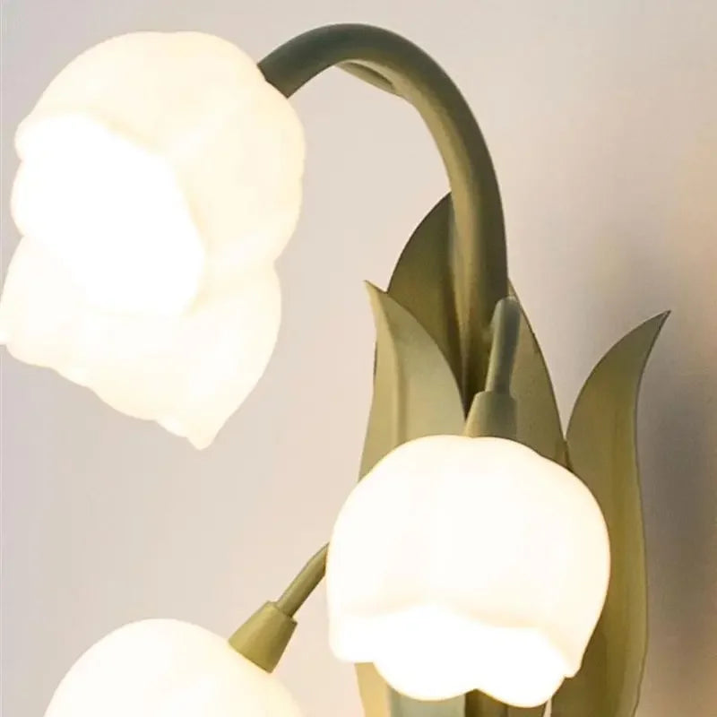 Lampa stołowa ScandiPetal | Nordic Flower