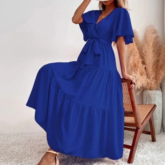 LB | Sukienka boho z motylkowymi rękawami i sukienka maxi z falbanami