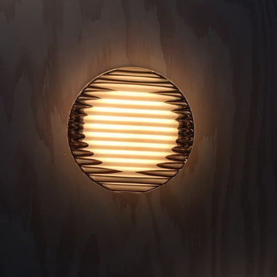 LumaSphere | Elegancka okrągła lampa ścienna