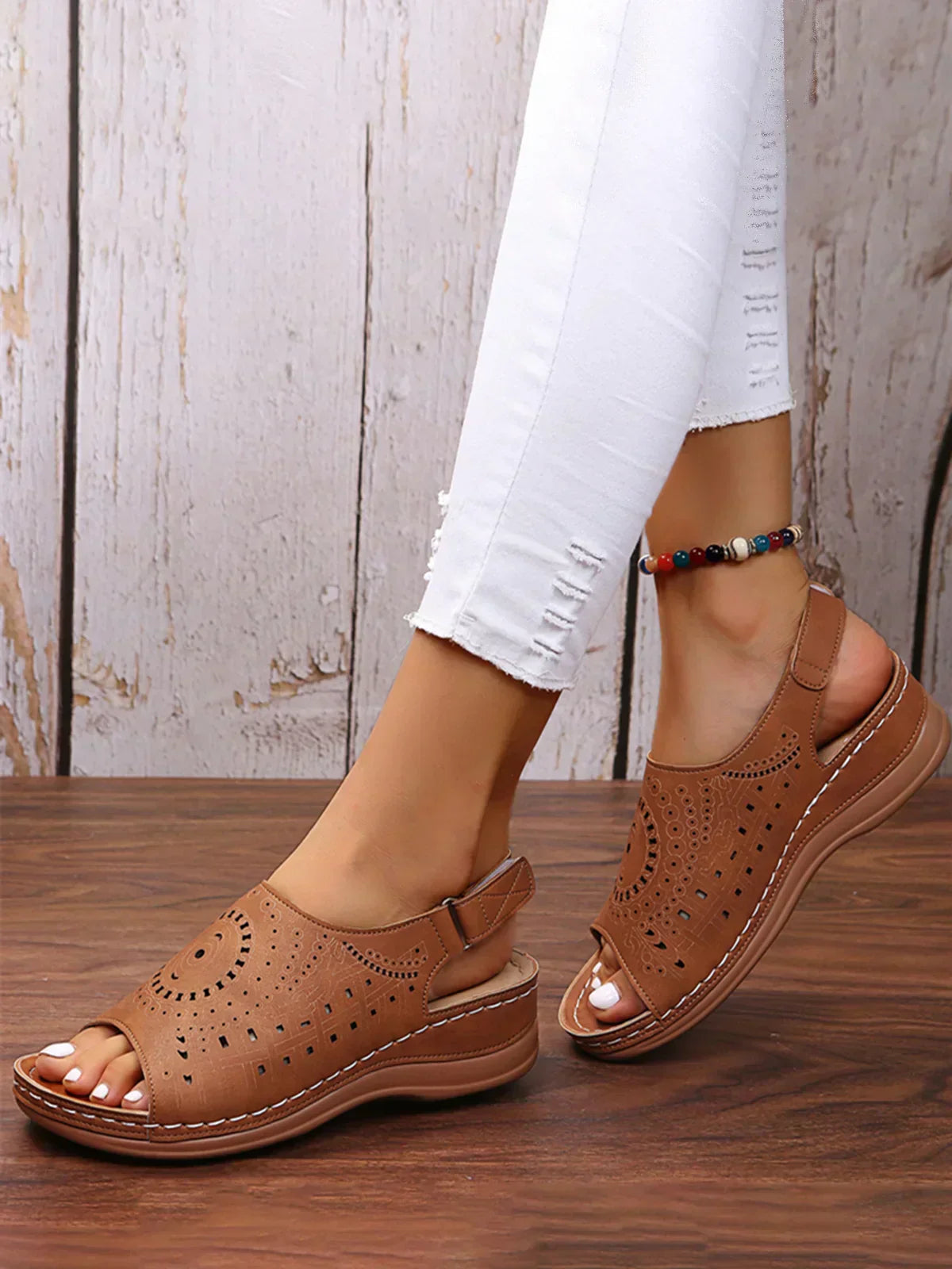AS | Ethnic Pattern Punched Hollow Velcro Retro Sandały