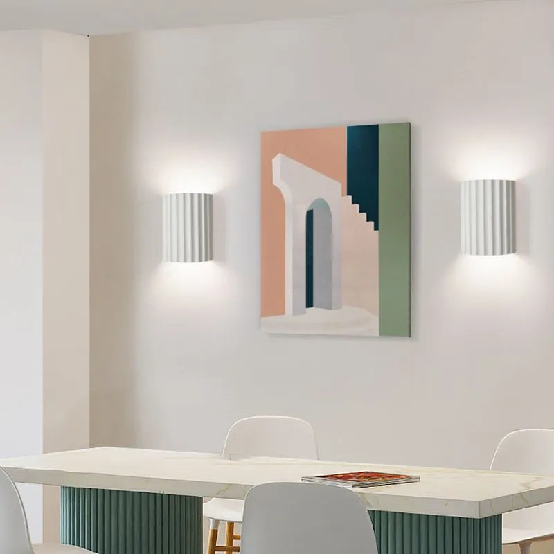 SwirlGlow | Lampa ścienna zapewniająca nowoczesną atmosferę