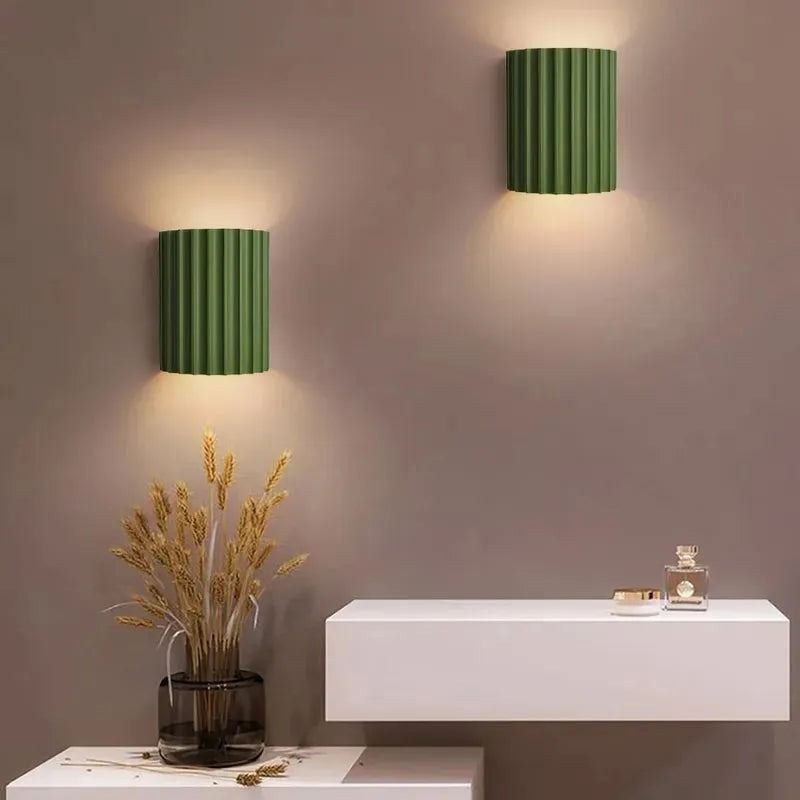 SwirlGlow | Lampa ścienna zapewniająca nowoczesną atmosferę