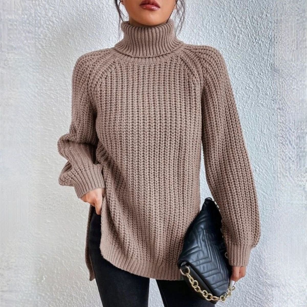 AS | Lavigne - Stylowy brązowy sweter z golfem