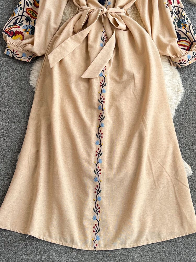 AS | Haftowana sukienka vintage