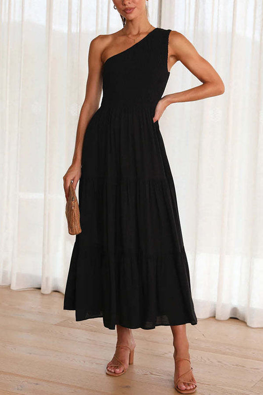 LB | Simply Charmed Smocked One-Shoulder Staggered Midi Dress z kieszeniami