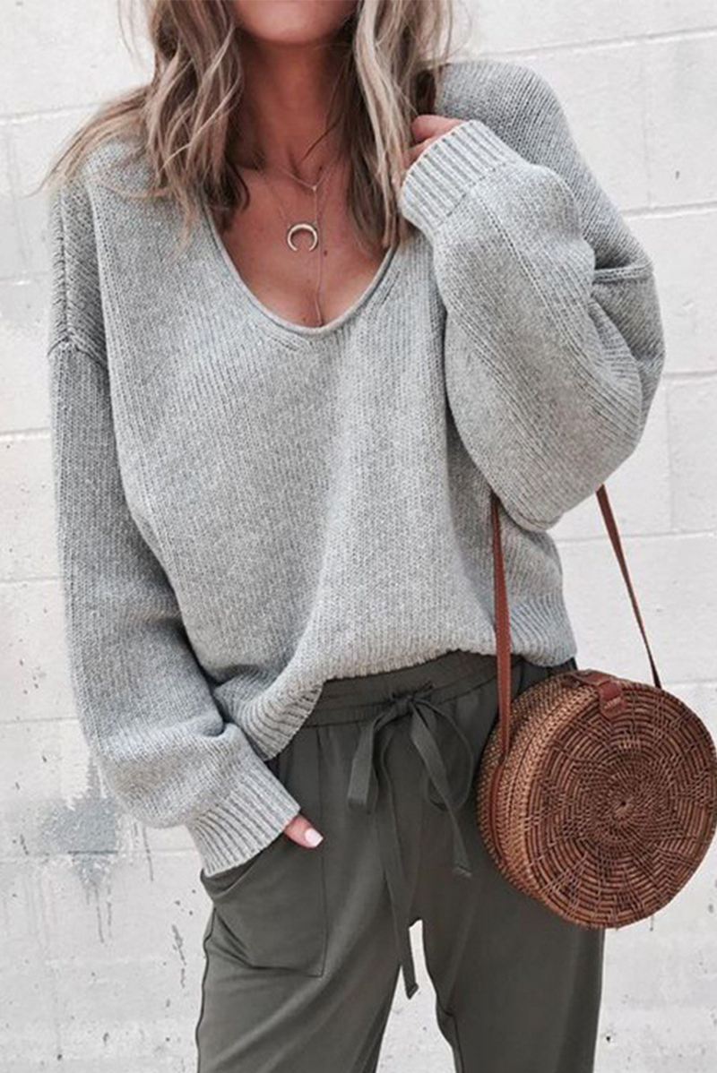 AS | Modny i minimalistyczny sweter zimowy