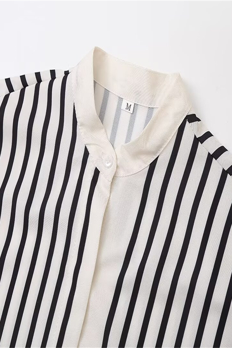 LB | Casual Stripe Buttons Slit Contrast O Neck Blouses