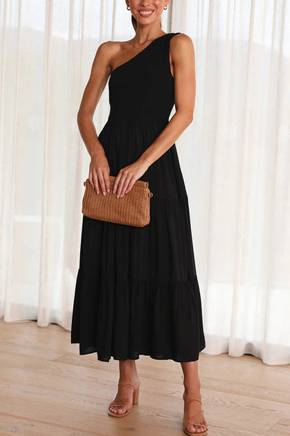 LB | Simply Charmed Smocked One-Shoulder Staggered Midi Dress z kieszeniami