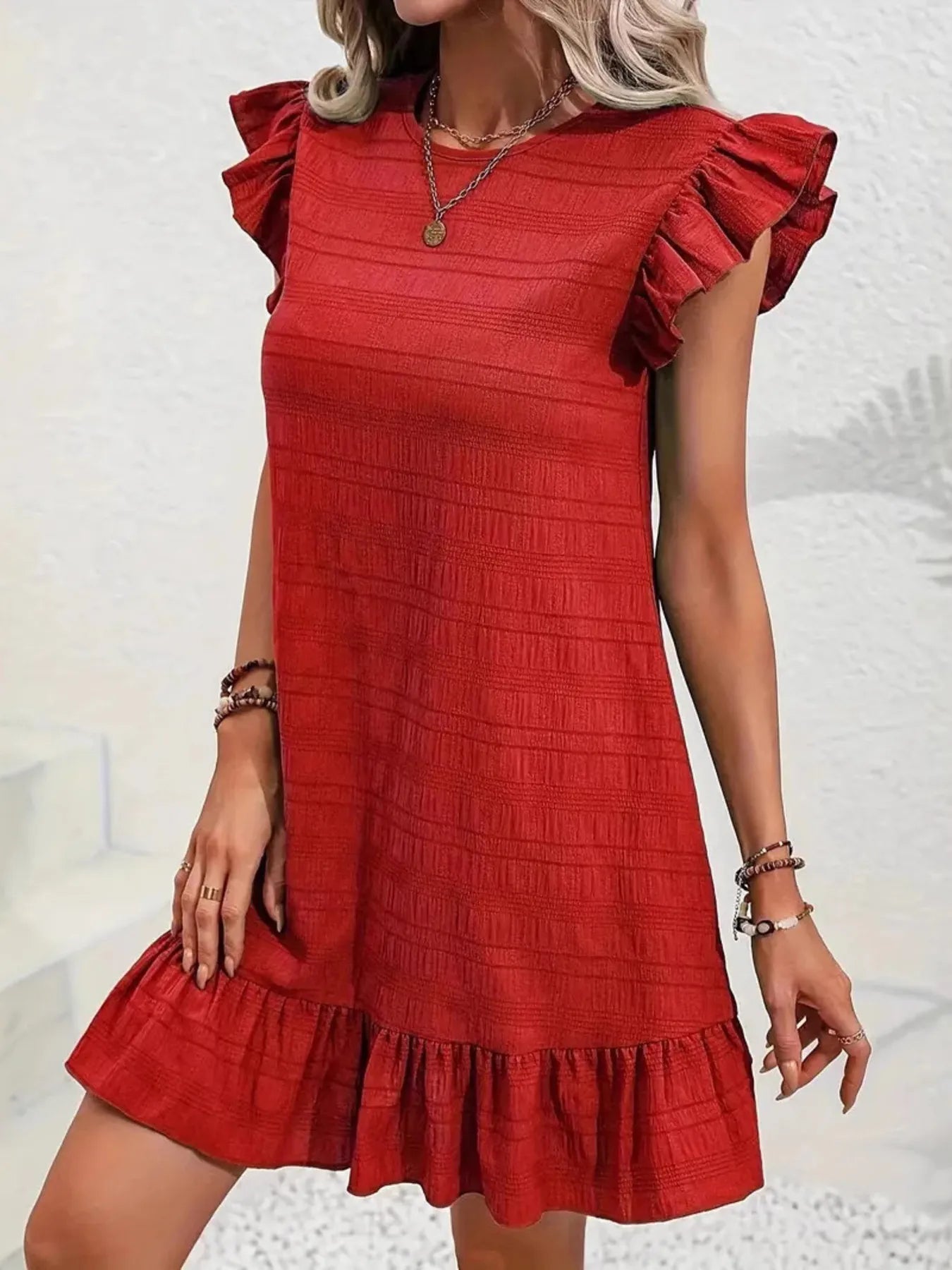 LB | Full Size Wzorzysta mini sukienka plus size z marszczonymi rękawami
