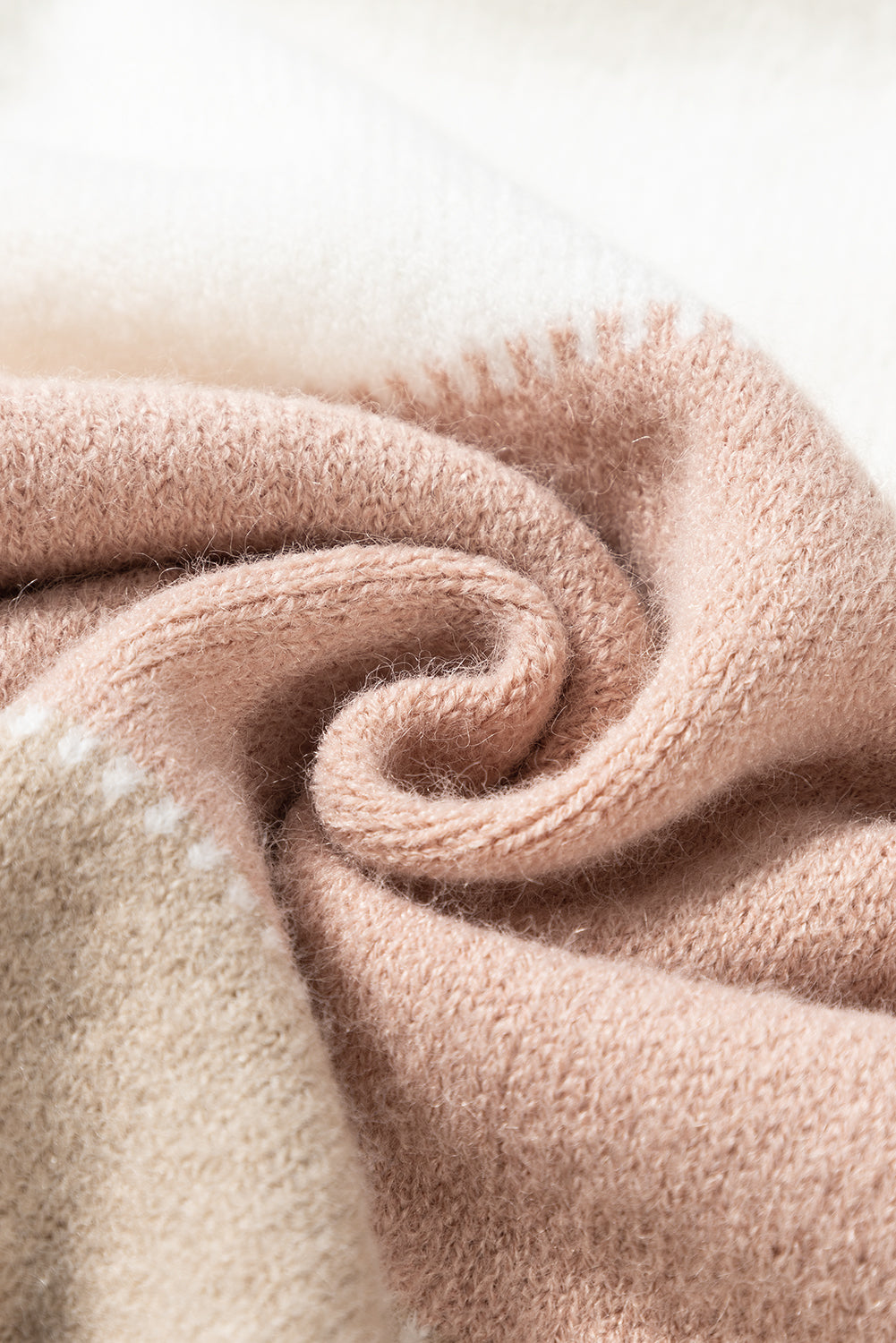 AS | Elegancki i wszechstronny sweter zimowy