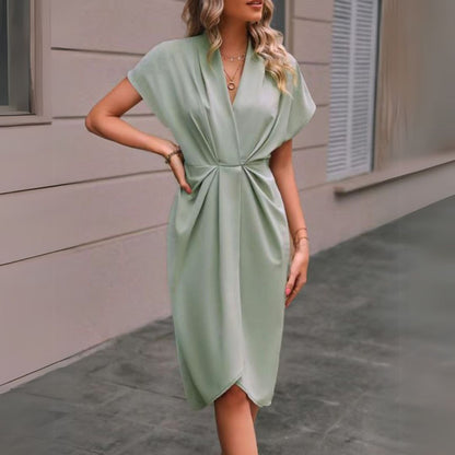 LB | Elegancka drapowana sukienka midi dla kobiet