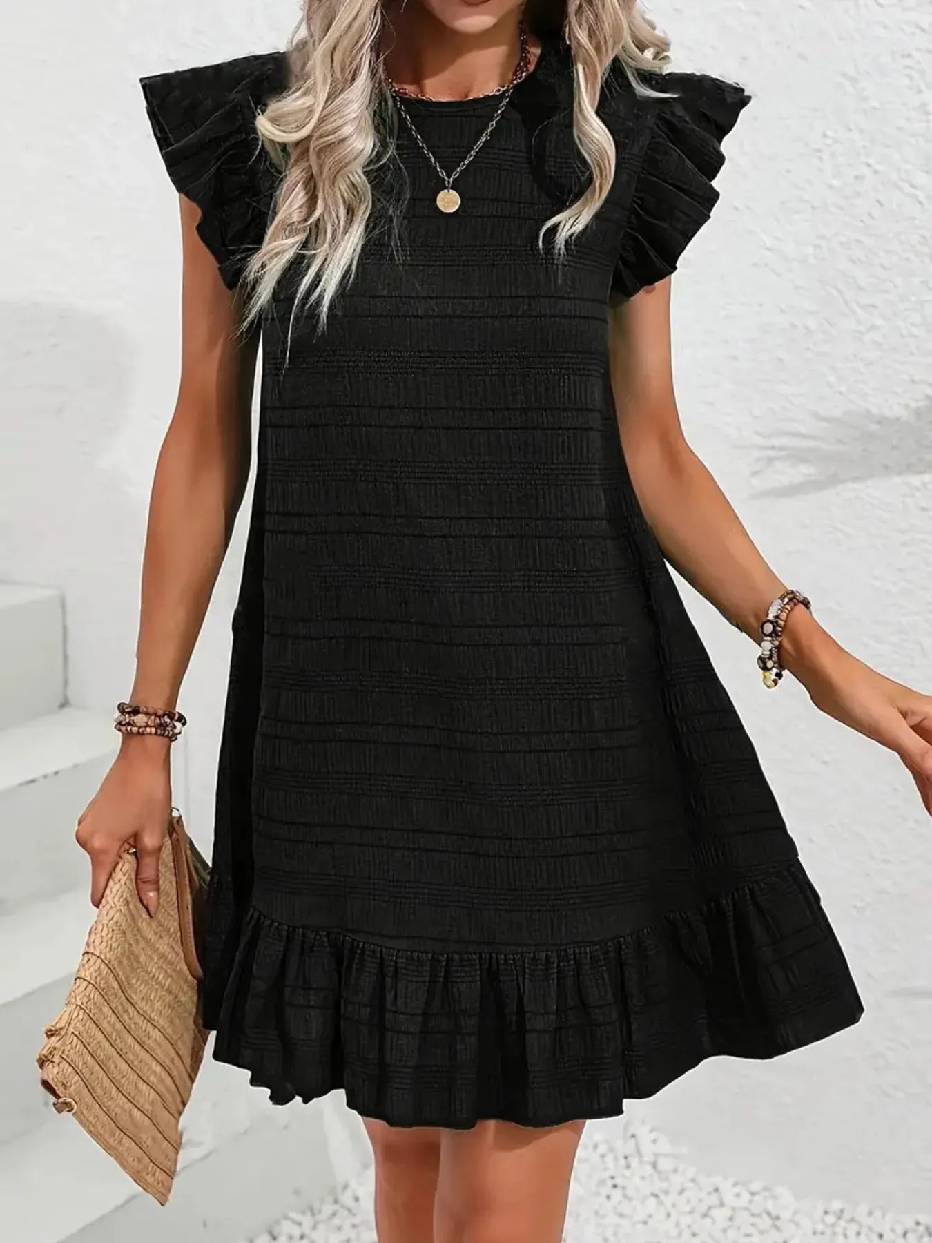LB | Full Size Wzorzysta mini sukienka plus size z marszczonymi rękawami