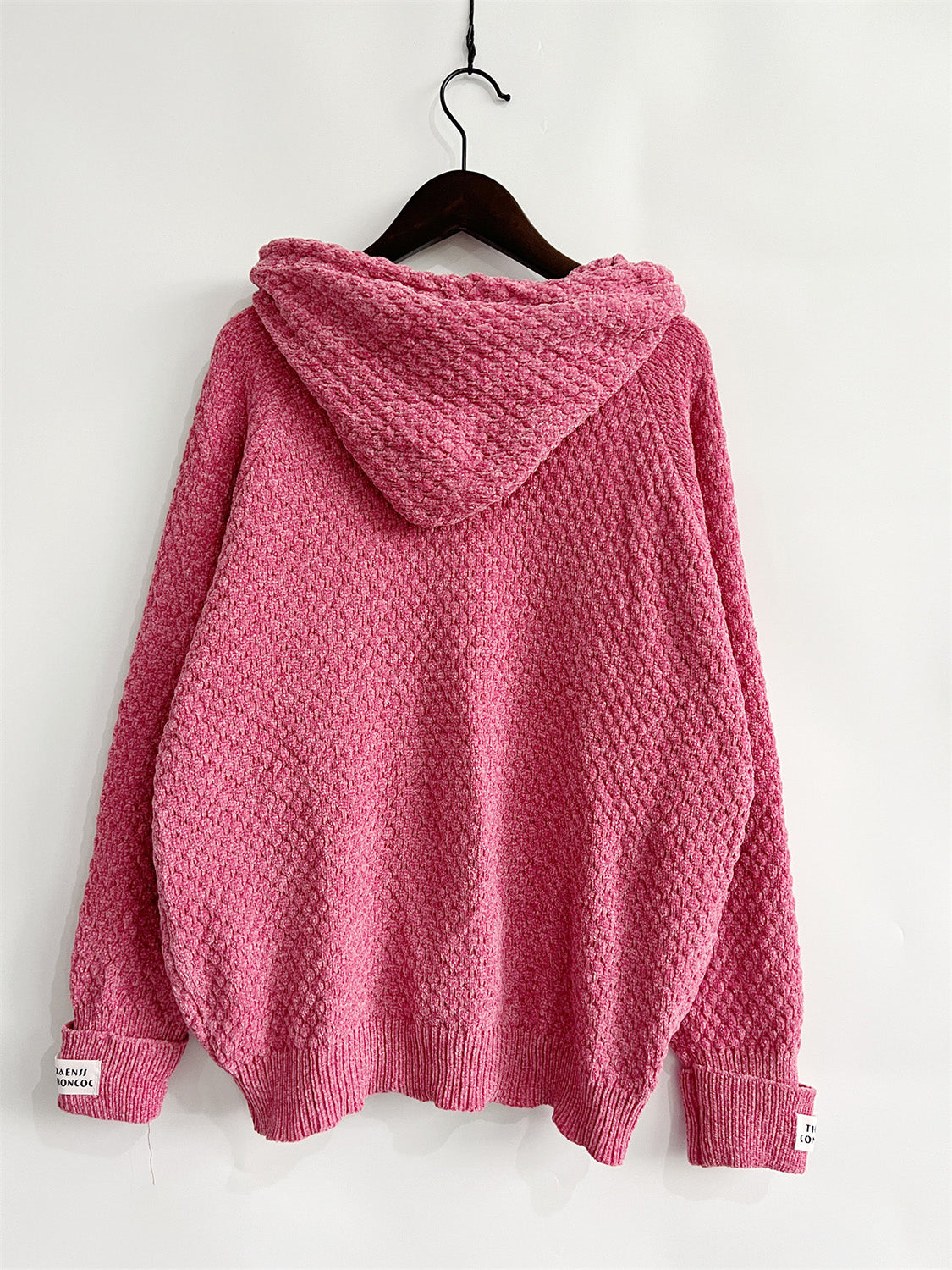 LB | Luźny i ponadczasowy sweter