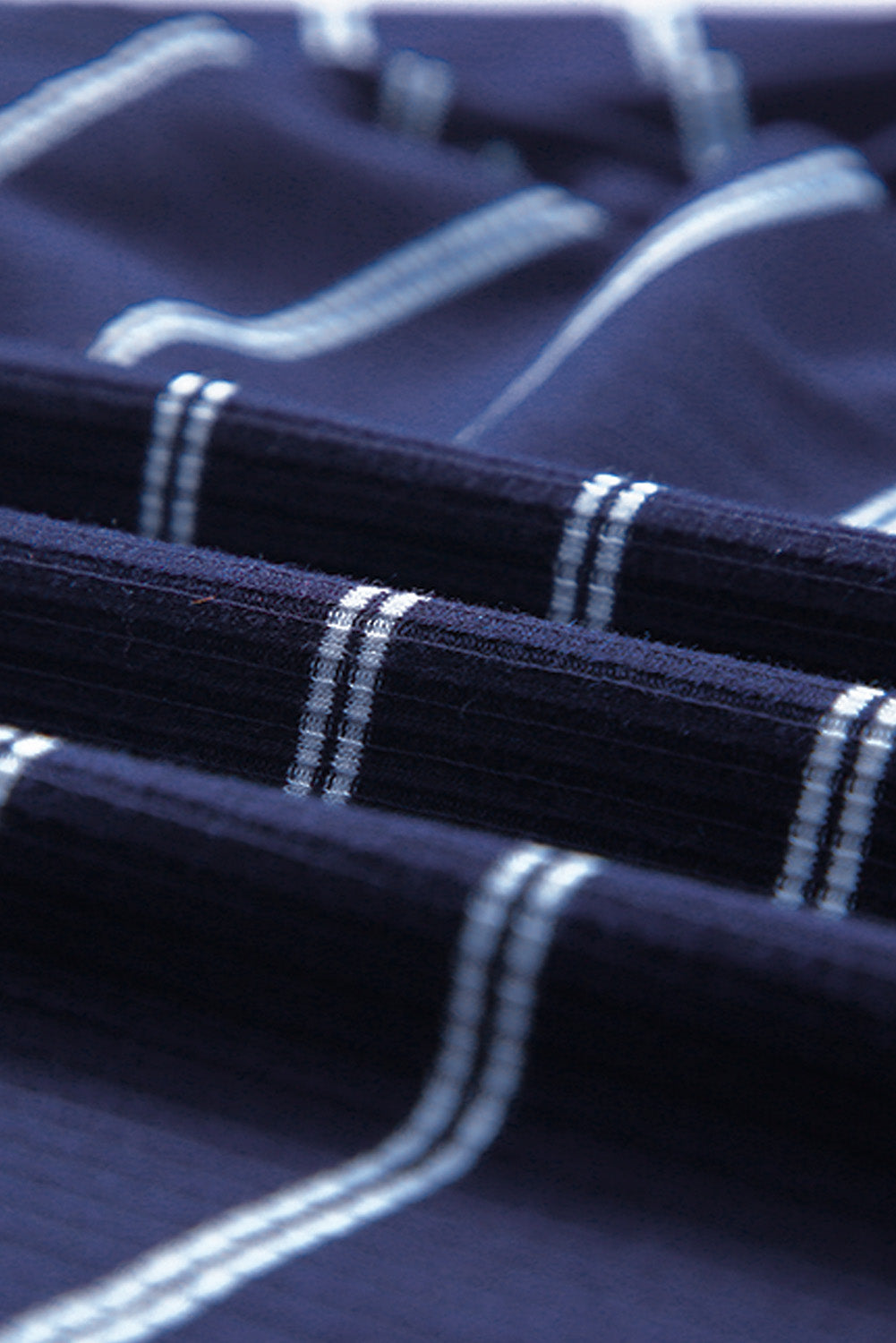 LB | Stylowy i elegancki sweter