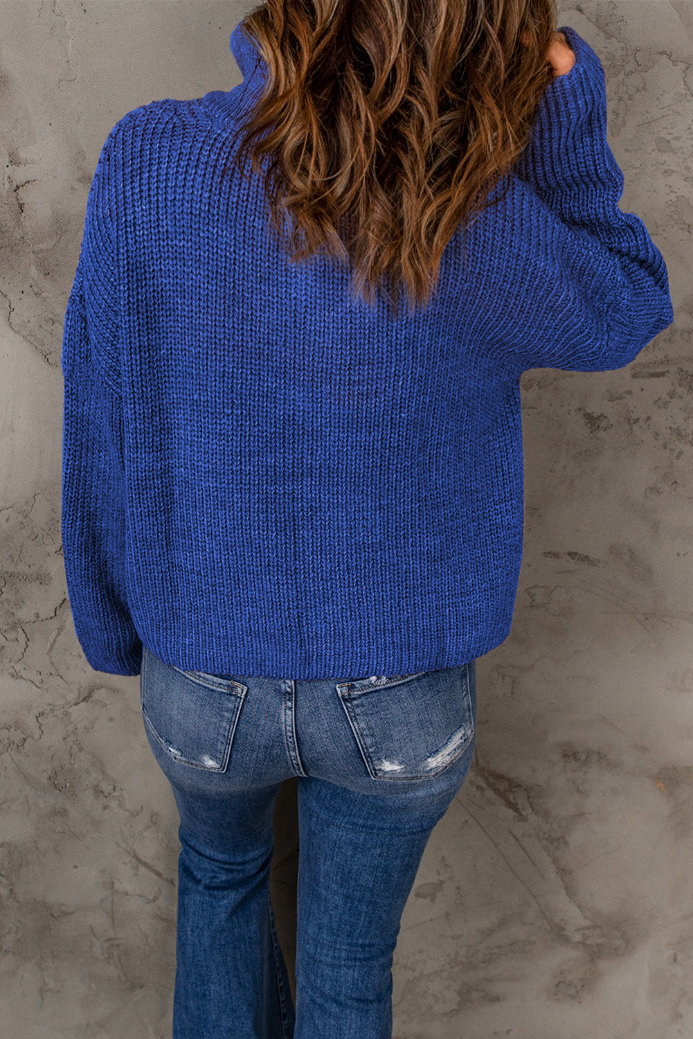 LB | Prosty i elegancki sweter