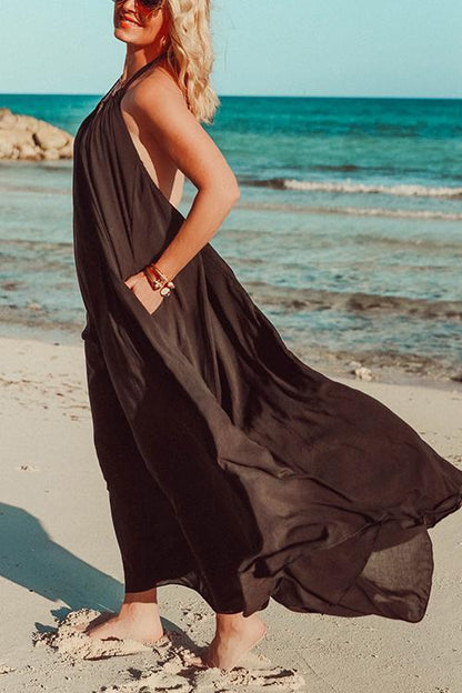 LB | Hlater Neck Backless Maxi Dress