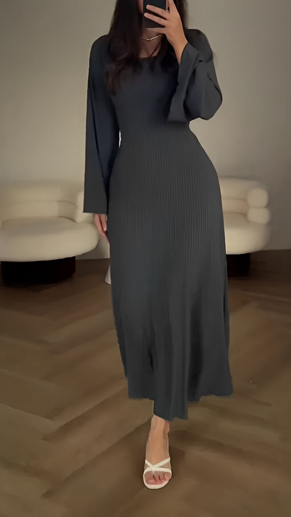 LB | Dopasowana sukienka maxi