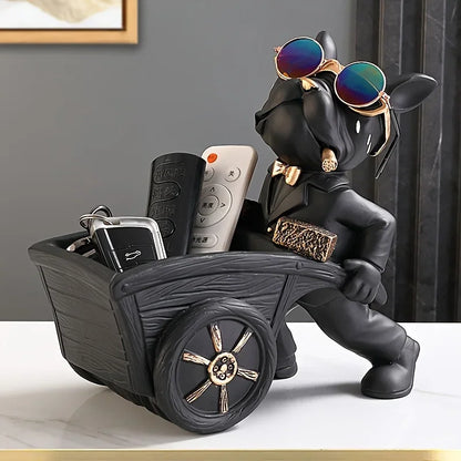 Carting Canine - Statuetka psa z taczką