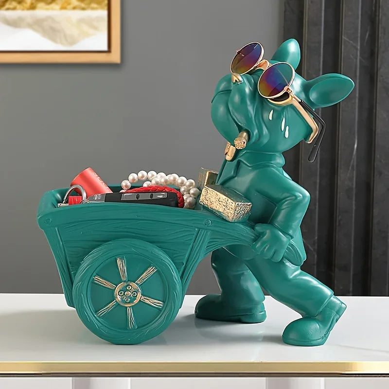 Carting Canine - Statuetka psa z taczką