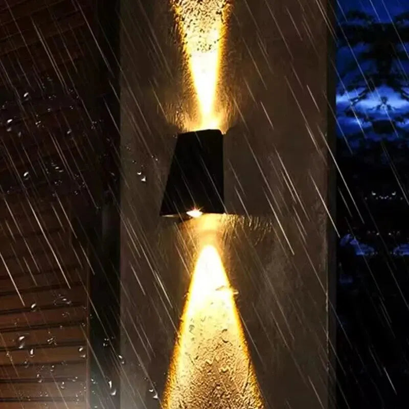 LumiFence - lampa do ogrodzeń ogrodowych